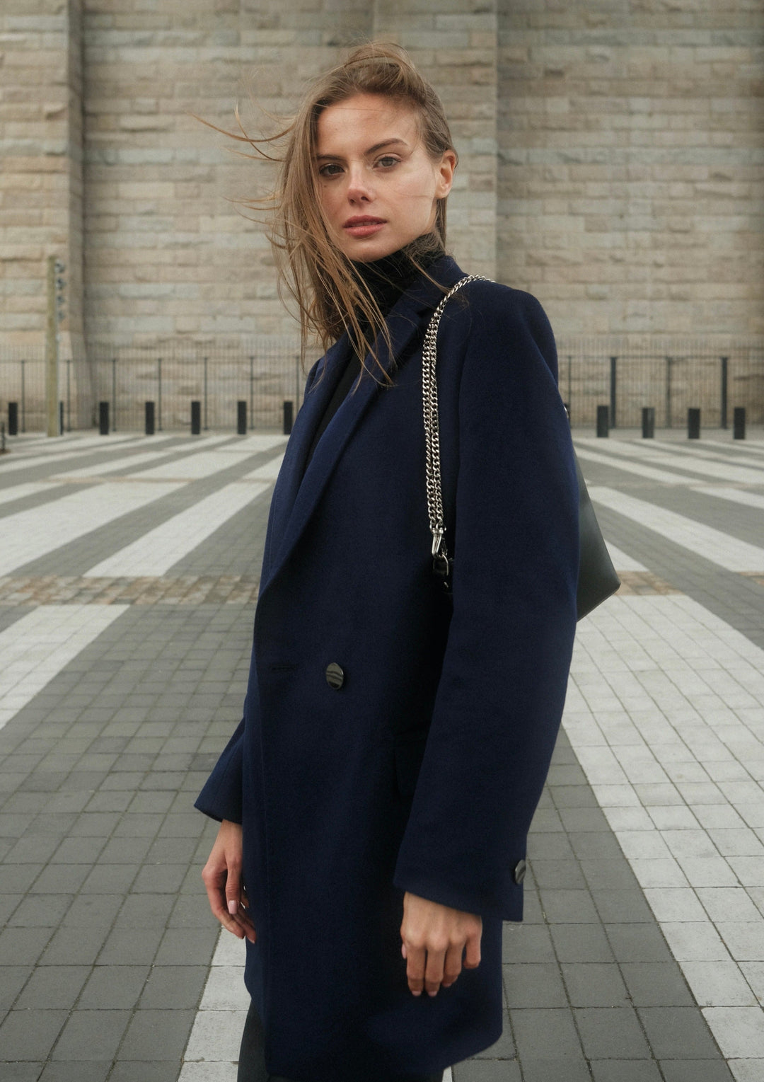 Wool coat navy blue#color_navy-blue